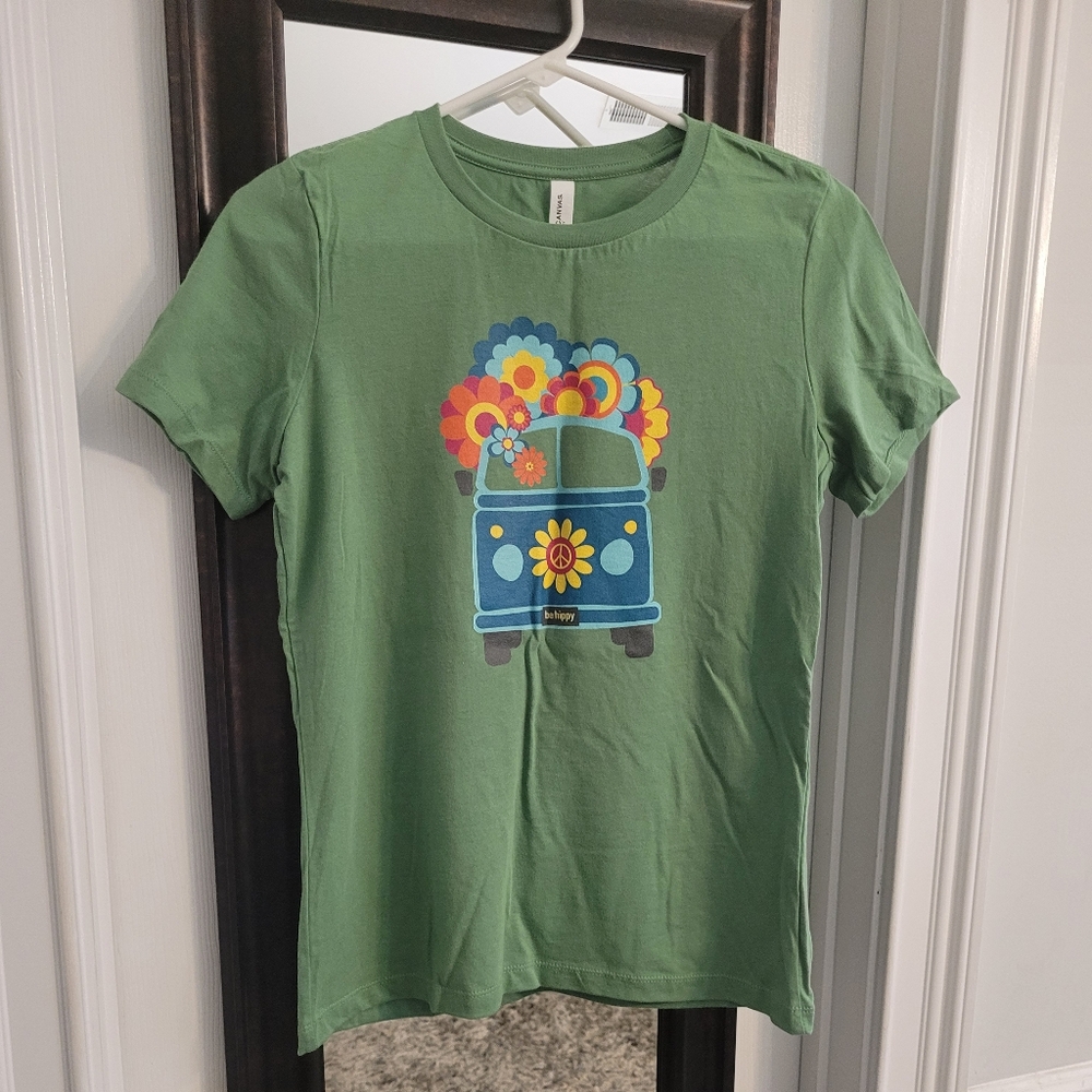 Green Short Sleeve Tee with Retro Graphic